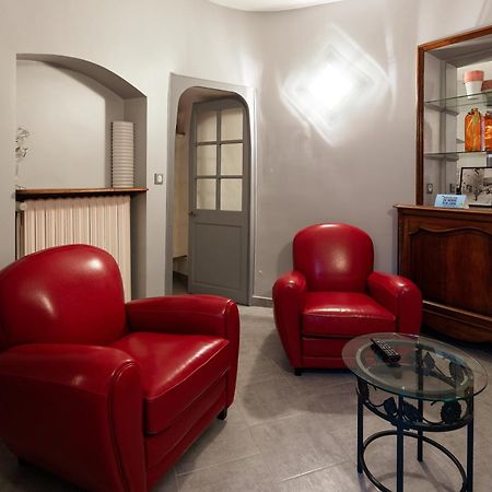 Logis Hotel Restaurant De La Paix Lodève Εξωτερικό φωτογραφία