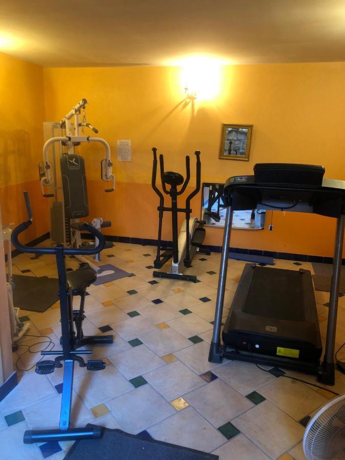 Logis Hotel Restaurant De La Paix Lodève Εξωτερικό φωτογραφία