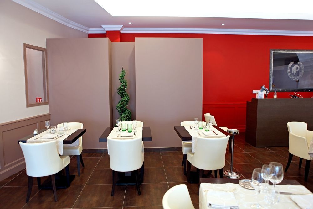 Logis Hotel Restaurant De La Paix Lodève Εξωτερικό φωτογραφία